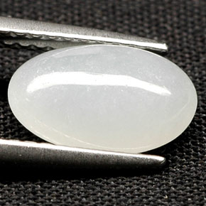 Giadeite naturale bianco da 2,05 ct, taglio ovale, traslucido