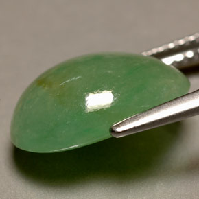 Giadeite naturale verde da 6,22 ct, taglio ovale, traslucido