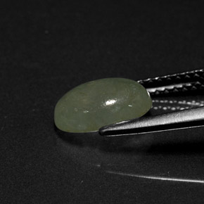 Giadeite Verde naturale da 1.88 ct, Taglio ovale, Traslucido