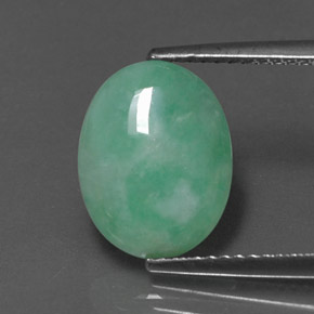 Giadeite Verde naturale da 4.28 ct, Taglio ovale, Opaco