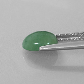 Giadeite naturale verde da 2,32 ct, taglio ovale, traslucido