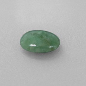 Giadeite Verde naturale da 1.90 ct, Taglio ovale, Traslucido