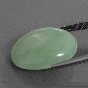 Giadeite Verde naturale da 27.45 ct, Ovale, Traslucido
