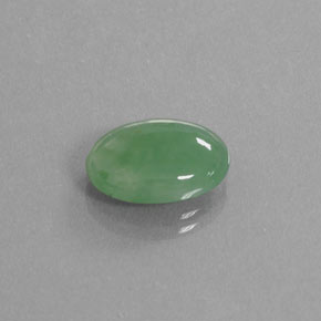 Giadeite Verde naturale da 6.33 ct, Taglio ovale, Traslucido