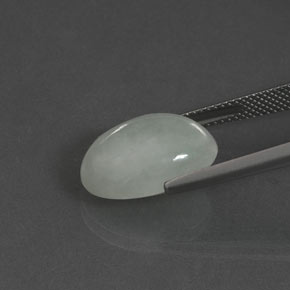 Giadeite Verde pastello naturale da 10.25 ct, Taglio ovale, Trasparente