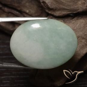 Giadeite Verde medio naturale da 41.15 ct, Ovale, Opaco