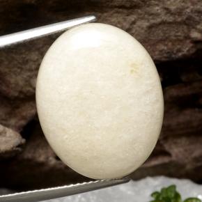 Giadeite Bianco naturale da 9.73 ct, Taglio ovale, Traslucido
