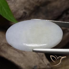 Giadeite Grigio bluastro chiaro naturale da 32.25 ct, Ovale, Opaco