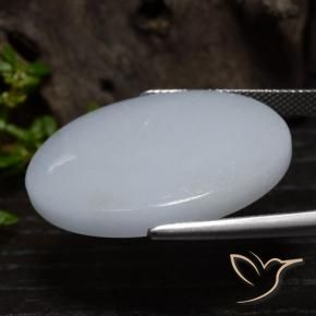 Giadeite Grigio bluastro chiaro naturale da 36.82 ct, Ovale, Opaco