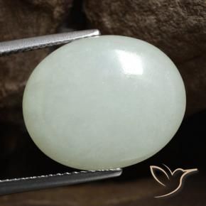 Giadeite Verde giallastro naturale da 9.66 ct, Taglio ovale, Traslucido