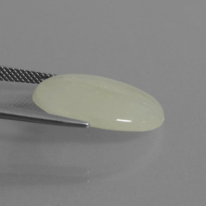 Giadeite Verde chiaro naturale da 8.34 ct, Taglio ovale, Trasparente