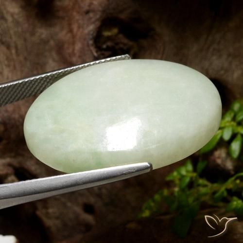 Giadeite Verde oliva naturale da 42.61 ct, Ovale, Traslucido