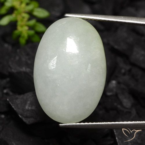 21.95ct Naturale Bianco verdastro pallido Giadeite, Ovale, Traslucido