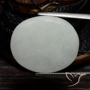 Giadeite Verde medio naturale da 27.95 ct, Ovale, Traslucido