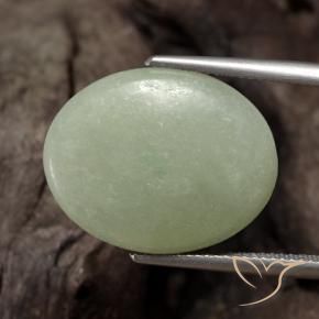 Giadeite Verde oliva naturale da 13.32 ct, Ovale, Traslucido