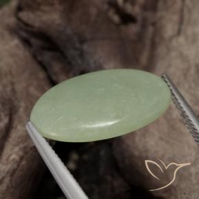 Giadeite Verde oliva naturale da 13.32 ct, Ovale, Traslucido