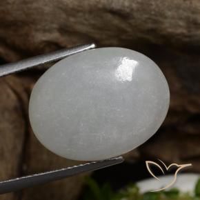 Giadeite Grigio medio naturale da 13.33 ct, Ovale, Traslucido