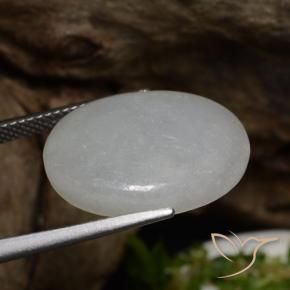 Giadeite Grigio medio naturale da 13.33 ct, Ovale, Traslucido