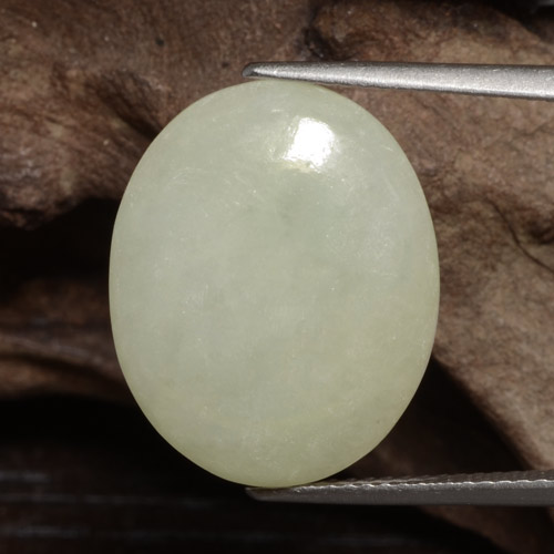 Giadeite naturale giallo da 10,60 ct, taglio ovale, traslucido