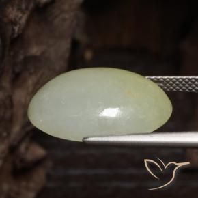 Giadeite Giallo grigiastro-verde naturale da 14.11 ct, Ovale, Traslucido