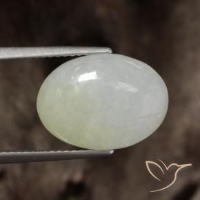 Giadeite Verde chiaro caldo naturale da 8.25 ct, Ovale, Traslucido