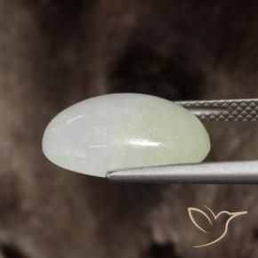 Giadeite Verde chiaro caldo naturale da 8.25 ct, Ovale, Traslucido