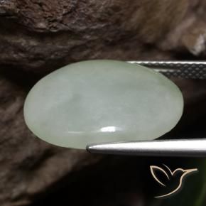 Giadeite Grigio verde naturale da 9.17 ct, Ovale, Traslucido