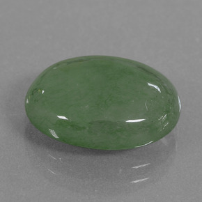 Giadeite naturale verde da 7,53 ct, taglio ovale, traslucido