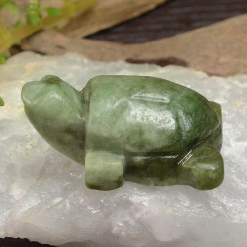 Giadeite naturale verde da 78,27 ct, forma fantasia, opaco