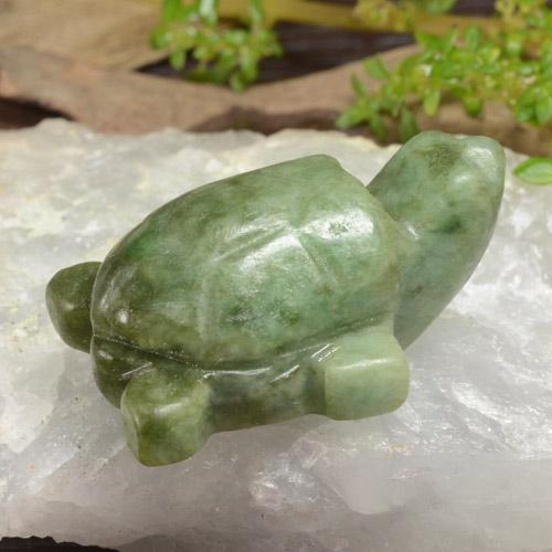 Giadeite naturale verde da 78,27 ct, forma fantasia, opaco
