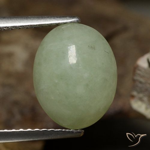 Giadeite Verde chiaro naturale da 4.89 ct, Taglio ovale, Traslucido