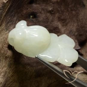 Giadeite Bianco verdognolo naturale da 33.53 ct, Taglio a fantasia, Traslucido