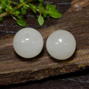 Giadeite naturale verde da 13,42 ct, sfera / palla, traslucido