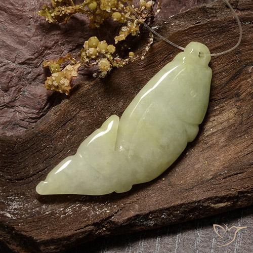 Giadeite Giallo verdastro naturale da 27.20 ct, Taglio a fantasia, Traslucido