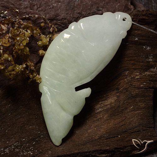 28.99ct Naturale Verde grigiastro Giadeite, Taglio a fantasia, Traslucido