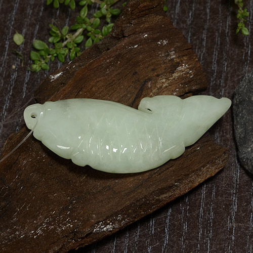 Giadeite Verde medio naturale da 25.28 ct, Forma fantasia, Traslucido