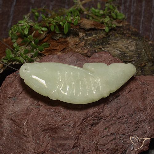 29.51ct Naturale Giallo-verde medio Giadeite, Taglio a fantasia, Traslucido