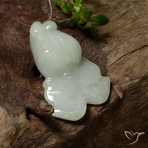 31.71ct Naturale Verde Giallastro chiaro Giadeite, Taglio a fantasia, Traslucido
