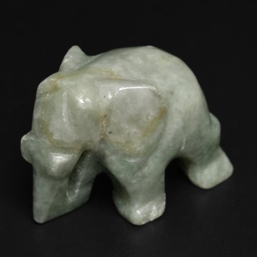 Giadeite naturale verde da 64,53 ct, forma fantasia, opaco