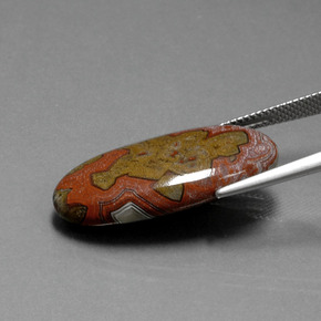 Diaspro multicolore naturale da 14,86 ct, taglio ovale, opaco