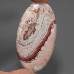 Diaspro Multicolore naturale da 55.89 ct, Taglio ovale, Opaco