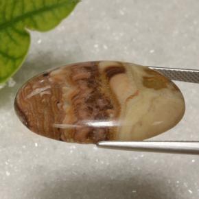 Diaspro Multicolore naturale da 21.62 ct, Taglio ovale, Opaco