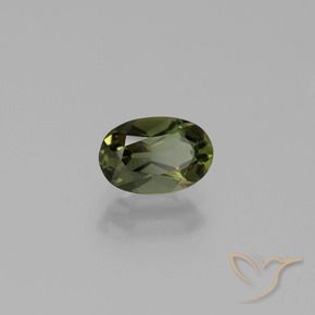 Rupin del grano Verde scuro naturale da 0.93 ct, Ovale, VVS