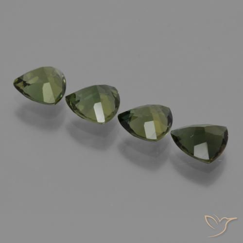 Gemme di Rupin del grano Verde scuro naturale da 2.47 ct, Taglio trillion, VVS-VS