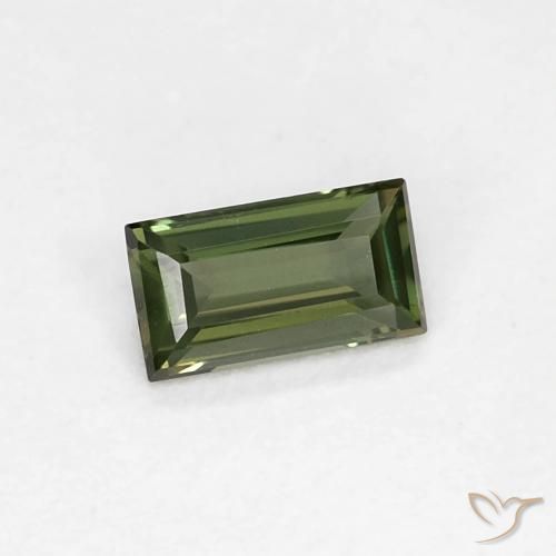 Rupin del grano Verde scuro naturale da 0.27 ct, Taglio a baguette, VVS