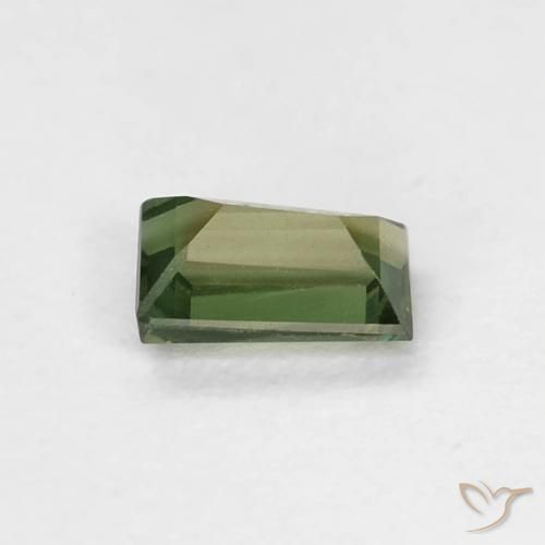 Rupin del grano Verde giallastro naturale da 0.30 ct, Taglio a baguette, VVS