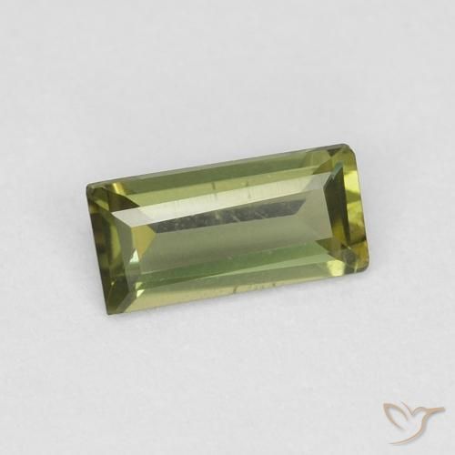 Rupin del grano Verde oliva naturale da 0.27 ct, Taglio a baguette, VVS-VS