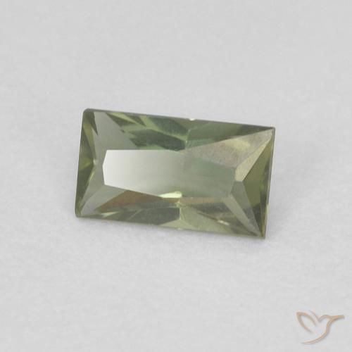 Rupin del grano Caldo bosco verde naturale da 0.20 ct, Taglio a baguette, VVS