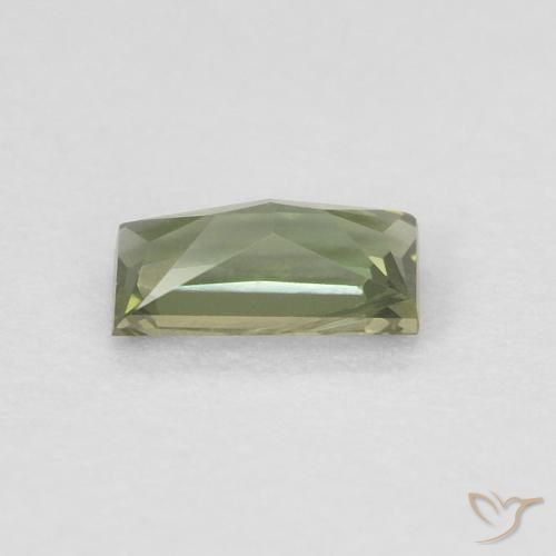 Rupin del grano Caldo bosco verde naturale da 0.20 ct, Taglio a baguette, VVS
