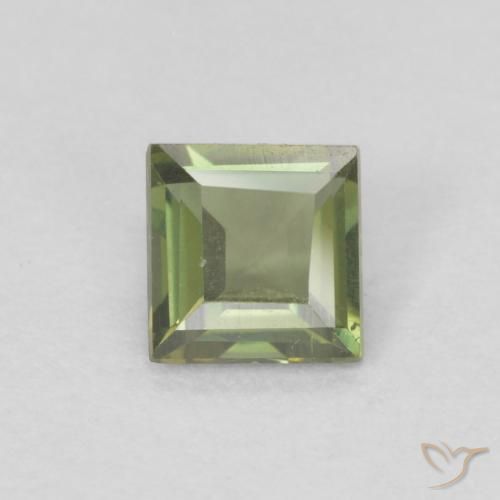0.26ct Naturale Medium Dark-Green Rupin del grano, Quadrato, VVS-VS